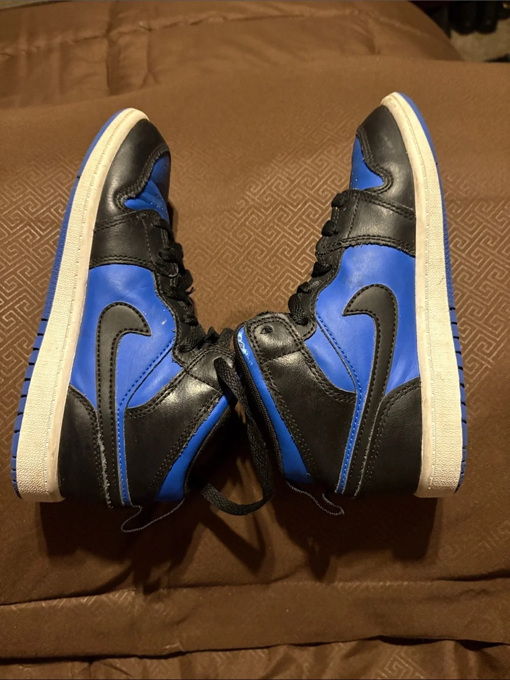 Jordan Kids High-Top Sneakers in Black and Blue